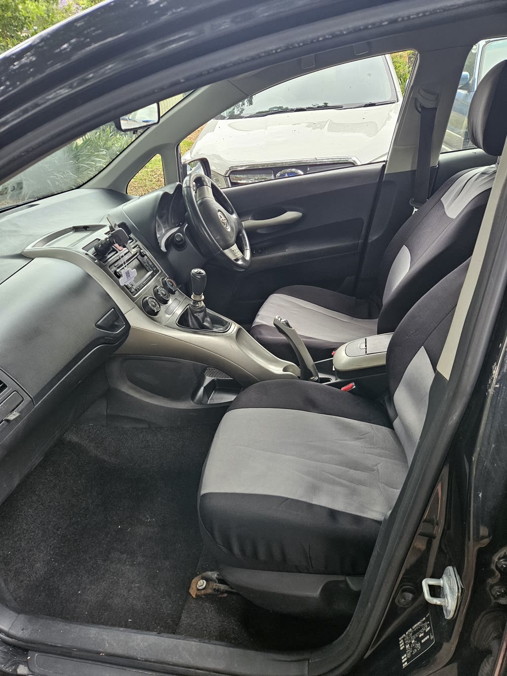 Car photo 18