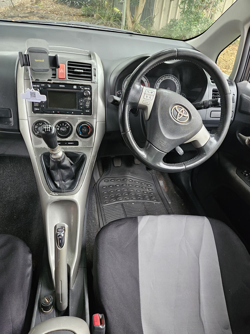 Car photo 20
